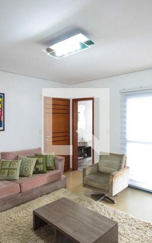Apartamento à venda com 254m², 4 quartos e 3 vagas Apartamento à venda com 254m², 4 quartos e 3 vagasSala