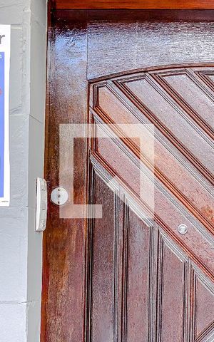 Casa para alugar com 60m², 2 quartos e sem vagaFachada