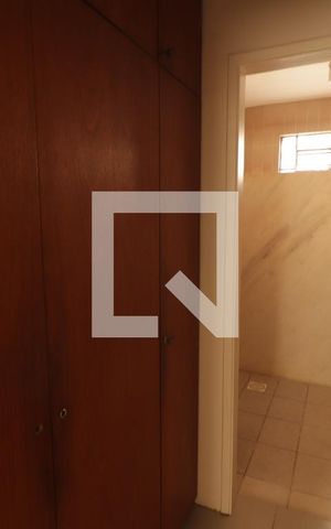 Casa para alugar com 140m², 3 quartos e 2 vagas Casa para alugar com 140m², 3 quartos e 2 vagasSuíte 2