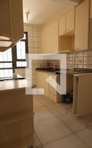 Casa para alugar com 140m², 3 quartos e 2 vagas Casa para alugar com 140m², 3 quartos e 2 vagasCozinha