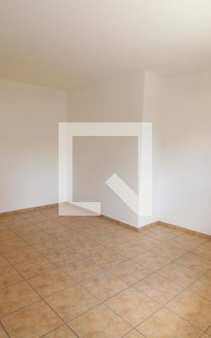 Casa à venda com 450m², 6 quartos e 3 vagasQuarto 1