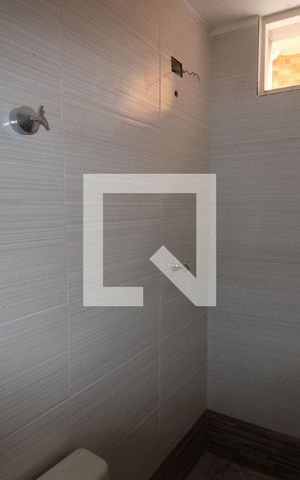 Casa à venda com 450m², 6 quartos e 3 vagasGaragem - Banheiro