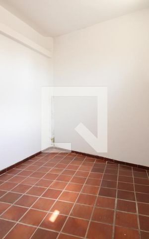 Casa à venda com 450m², 6 quartos e 3 vagasCasa 2 - Sala / Cozinha