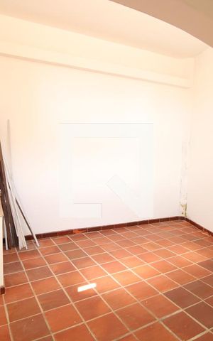 Casa à venda com 450m², 6 quartos e 3 vagasCasa 2 - Sala / Cozinha