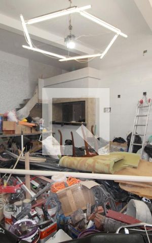 Casa à venda com 450m², 6 quartos e 3 vagasGaragem