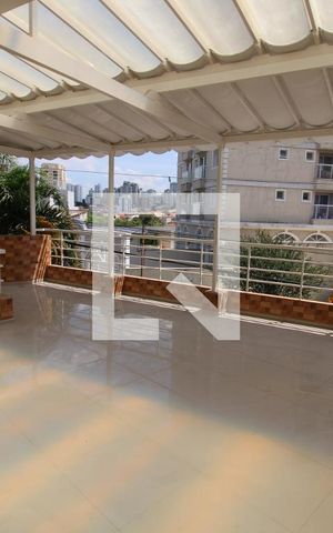 Casa à venda com 450m², 6 quartos e 3 vagasSala - Varanda