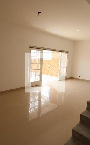 Casa à venda com 450m², 6 quartos e 3 vagasSala