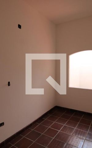 Casa à venda com 450m², 6 quartos e 3 vagasCasa 2 - Quarto 1