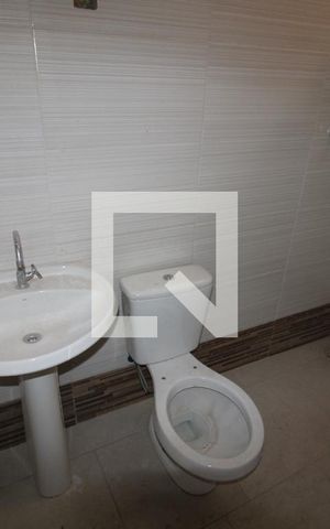 Casa à venda com 450m², 6 quartos e 3 vagasGaragem - Banheiro