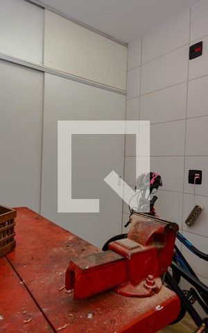 Casa para alugar com 240m², 3 quartos e 2 vagasQuarto de Serviço