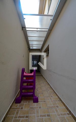 Casa para alugar com 240m², 3 quartos e 2 vagasQuintal - lateral