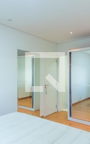 Apartamento para alugar com 66m², 2 quartos e 1 vagaSuíte