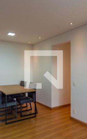 Apartamento para alugar com 66m², 2 quartos e 1 vagaSala
