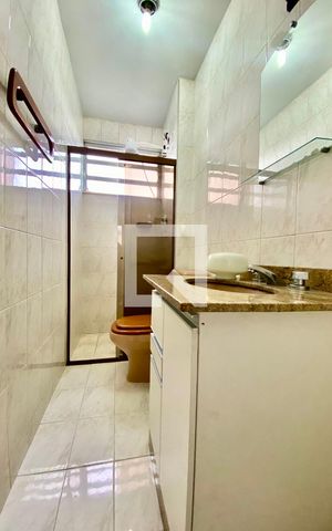 Apartamento para alugar com 50m², 2 quartos e 1 vaga Apartamento para alugar com 50m², 2 quartos e 1 vagaBanheiro