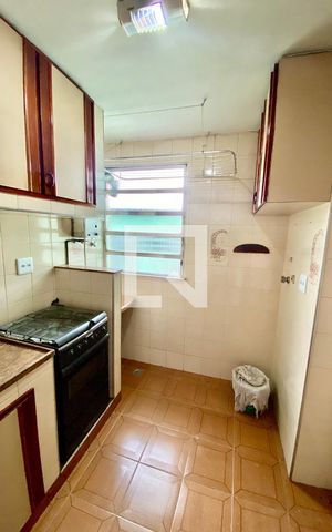 Apartamento para alugar com 50m², 2 quartos e 1 vaga Apartamento para alugar com 50m², 2 quartos e 1 vagaCozinha