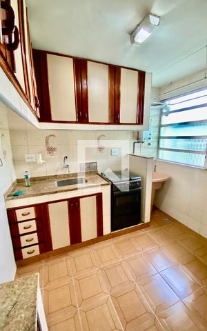 Apartamento para alugar com 50m², 2 quartos e 1 vaga Apartamento para alugar com 50m², 2 quartos e 1 vagaCozinha