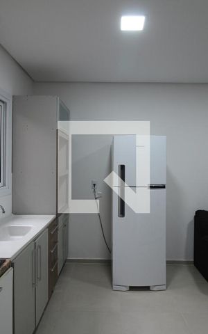 Apartamento à venda com 48m², 2 quartos e 1 vagaSala/Cozinha