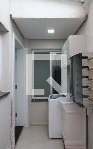 Apartamento à venda com 48m², 2 quartos e 1 vagaÁrea de Serviço