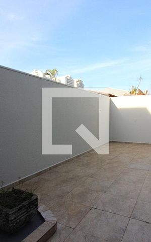 Casa para alugar com 235m², 3 quartos e 3 vagasÁrea comum