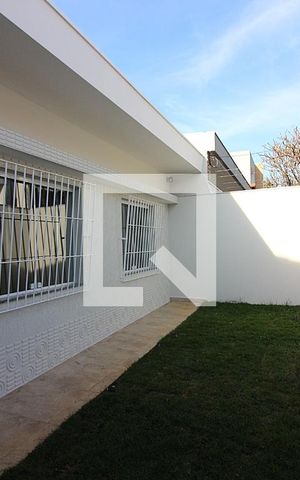Casa para alugar com 235m², 3 quartos e 3 vagasArea Externa