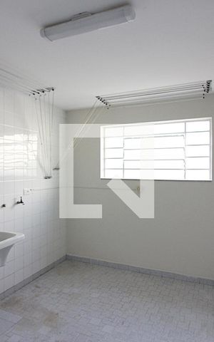 Casa para alugar com 235m², 3 quartos e 3 vagasÁrea de Serviço
