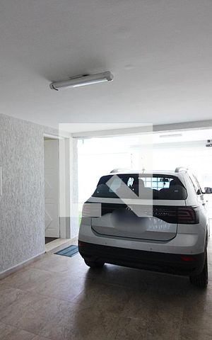 Casa para alugar com 235m², 3 quartos e 3 vagasGaragem