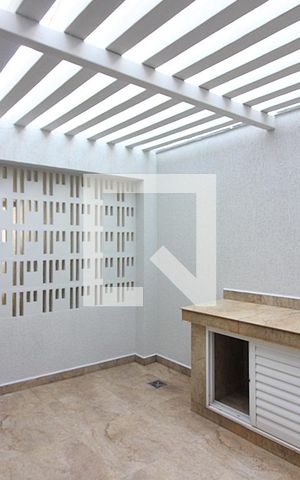 Casa para alugar com 235m², 3 quartos e 3 vagasQuintal