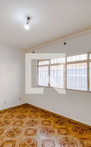 Casa à venda com 171m², 3 quartos e 2 vagasSala