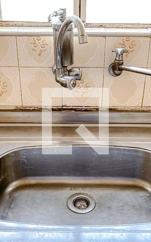 Casa à venda com 171m², 3 quartos e 2 vagasCozinha