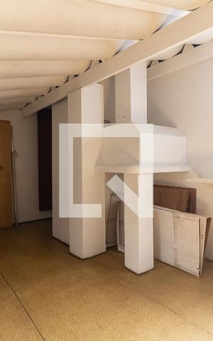 Casa à venda com 200m², 3 quartos e 2 vagas Casa à venda com 200m², 3 quartos e 2 vagasQuarto de Serviço