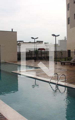 Apartamento para alugar com 71m², 2 quartos e 2 vagasÁrea comum - Piscina
