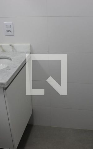 Apartamento para alugar com 71m², 2 quartos e 2 vagasBanheiro Social