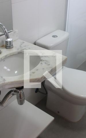 Apartamento para alugar com 71m², 2 quartos e 2 vagasBanheiro da Suíte