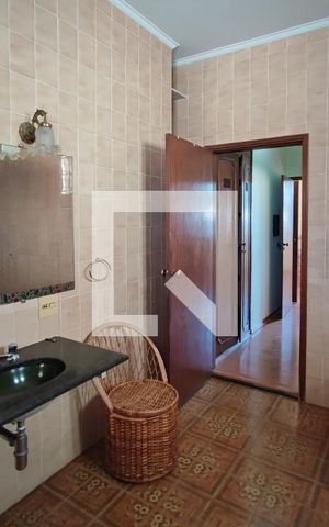 Casa de condomínio à venda com 600m², 6 quartos e 7 vagasBanheiro Suíte
