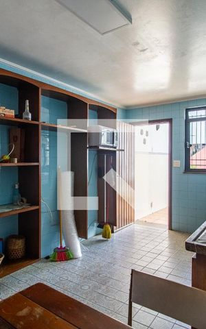 Casa para alugar com 400m², 3 quartos e 1 vagaCozinha