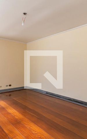Casa para alugar com 400m², 3 quartos e 1 vagaSala de Jantar