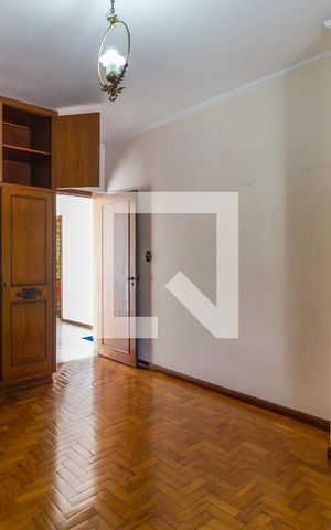 Casa para alugar com 400m², 3 quartos e 1 vagaQuarto 1