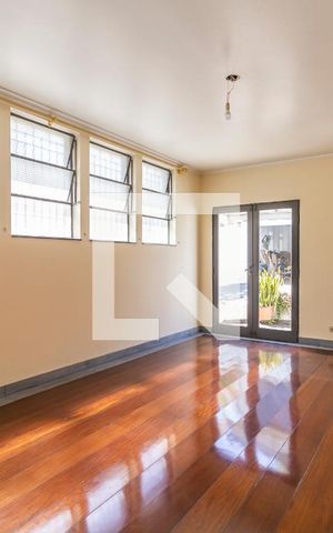 Casa para alugar com 400m², 3 quartos e 1 vagaSala de Jantar