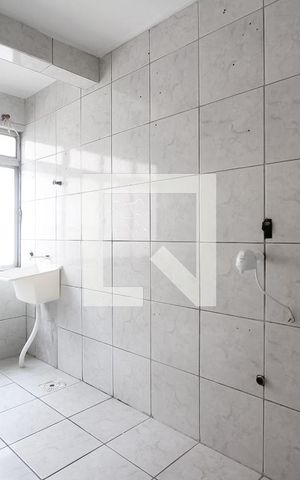 Apartamento à venda com 62m², 2 quartos e sem vaga Apartamento à venda com 62m², 2 quartos e sem vagaCozinha