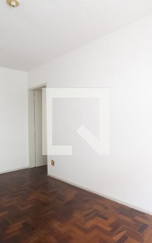Apartamento à venda com 62m², 2 quartos e sem vaga Apartamento à venda com 62m², 2 quartos e sem vagaSala