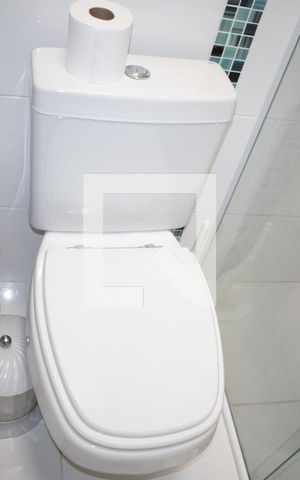 Casa à venda com 100m², 3 quartos e 2 vagasBanheiro 2