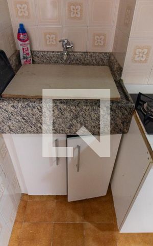 Apartamento à venda com 43m², 2 quartos e sem vagaCozinha e Área de Serviço