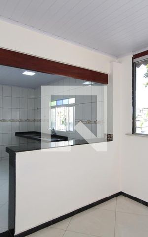 Casa para alugar com 180m², 3 quartos e 2 vagasSala