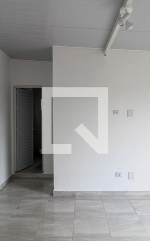 Casa para alugar com 34m², 1 quarto e sem vaga Casa para alugar com 34m², 1 quarto e sem vagaSala/Cozinha