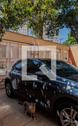 Casa à venda com 350m², 3 quartos e 2 vagas Casa à venda com 350m², 3 quartos e 2 vagasÁrea Externa