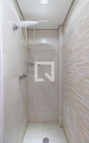 Apartamento à venda com 82m², 2 quartos e 1 vagaBanheiro Social