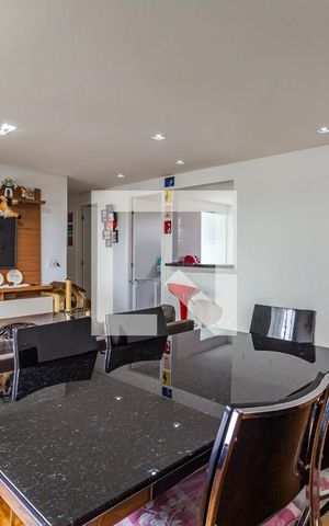 Apartamento à venda com 82m², 2 quartos e 1 vagaSala