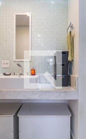 Apartamento à venda com 82m², 2 quartos e 1 vagaBanheiro da Suíte
