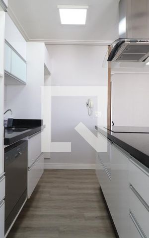 Apartamento à venda com 88m², 3 quartos e 2 vagasCozinha
