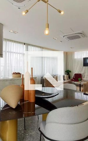 Studio à venda com 26m², 1 quarto e sem vaga Studio à venda com 26m², 1 quarto e sem vagaÁrea comum - Salão de festas